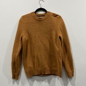 Mr.porter burnt orange 100% wool sweater. Size large fits like a medium.